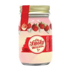 Ole Smoky Moonshine • White Choc. Strawberry Cream